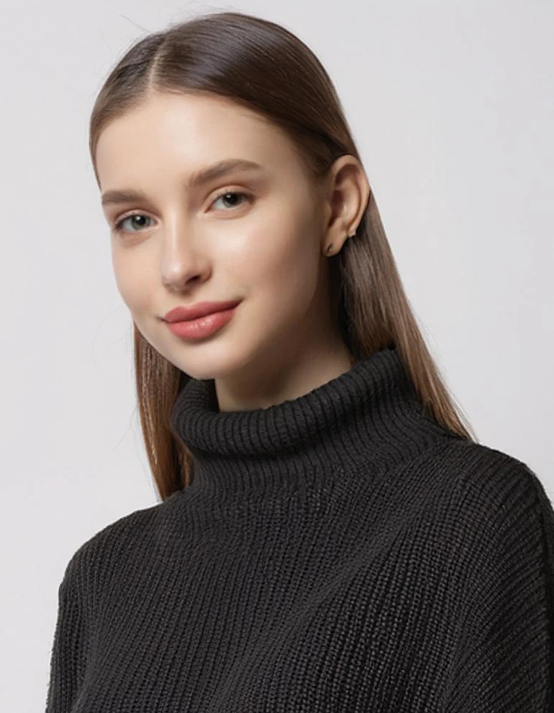 Black Relaxed Fit Turtleneck Pullover