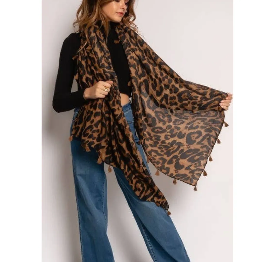 Brown Leopard Cotton Blend Scarf w/tassels