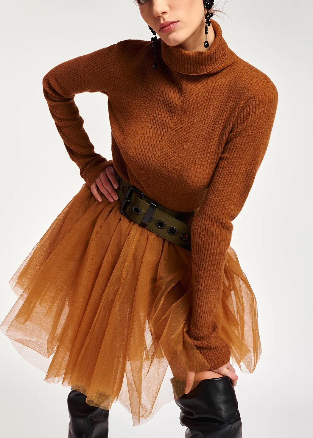 Camel merino wool ribbed turtleneck sweater