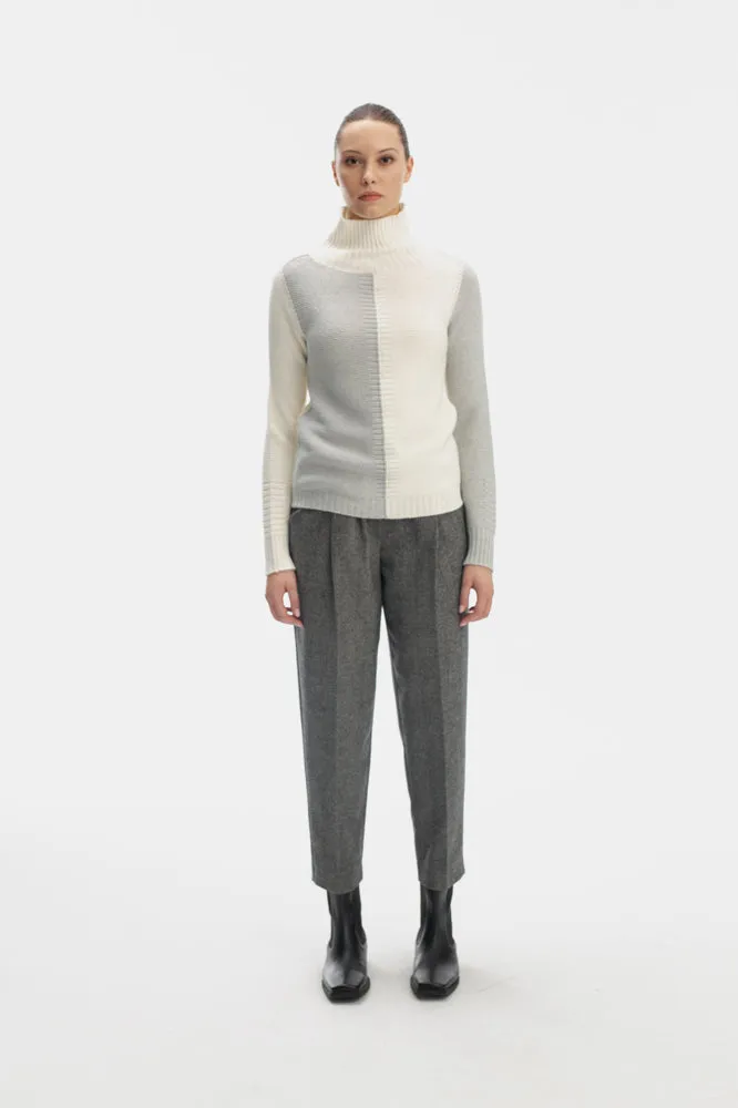 GREY AND MILK TURTLENECK SWEATER