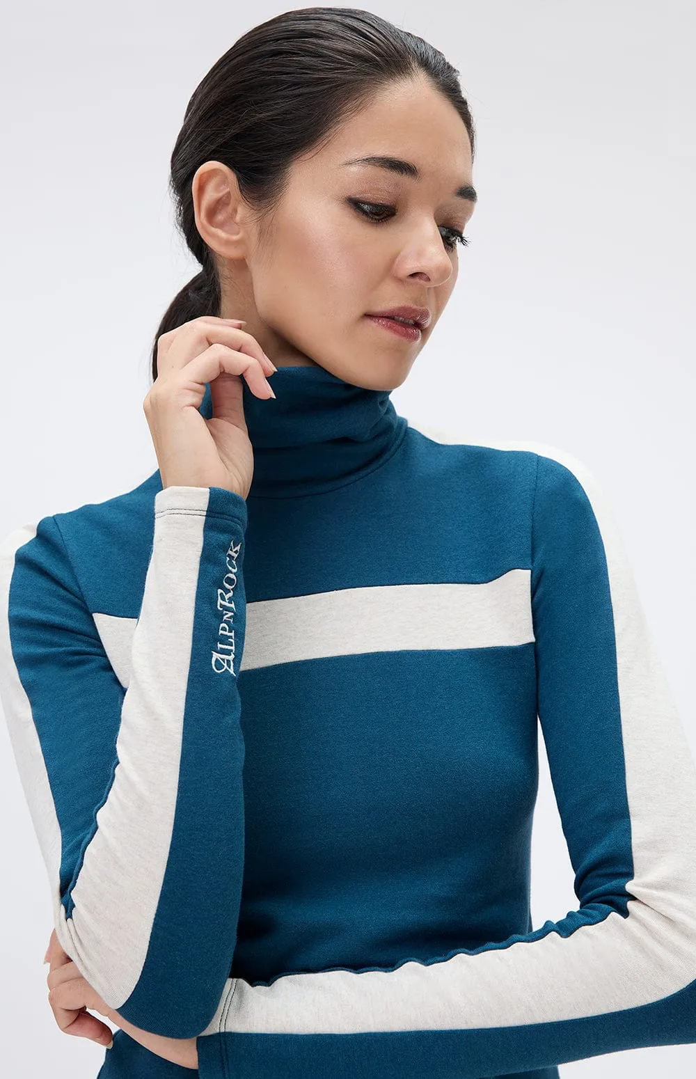 Jonah II TurtleNeck | Teal Blue