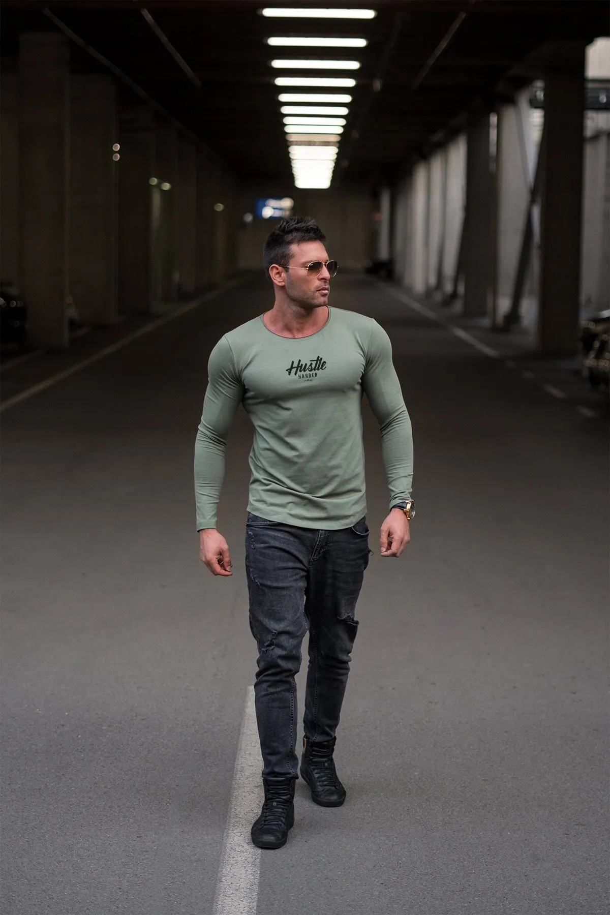 Mens Long Sleeve T-shirt "Hustle Harder" MD971