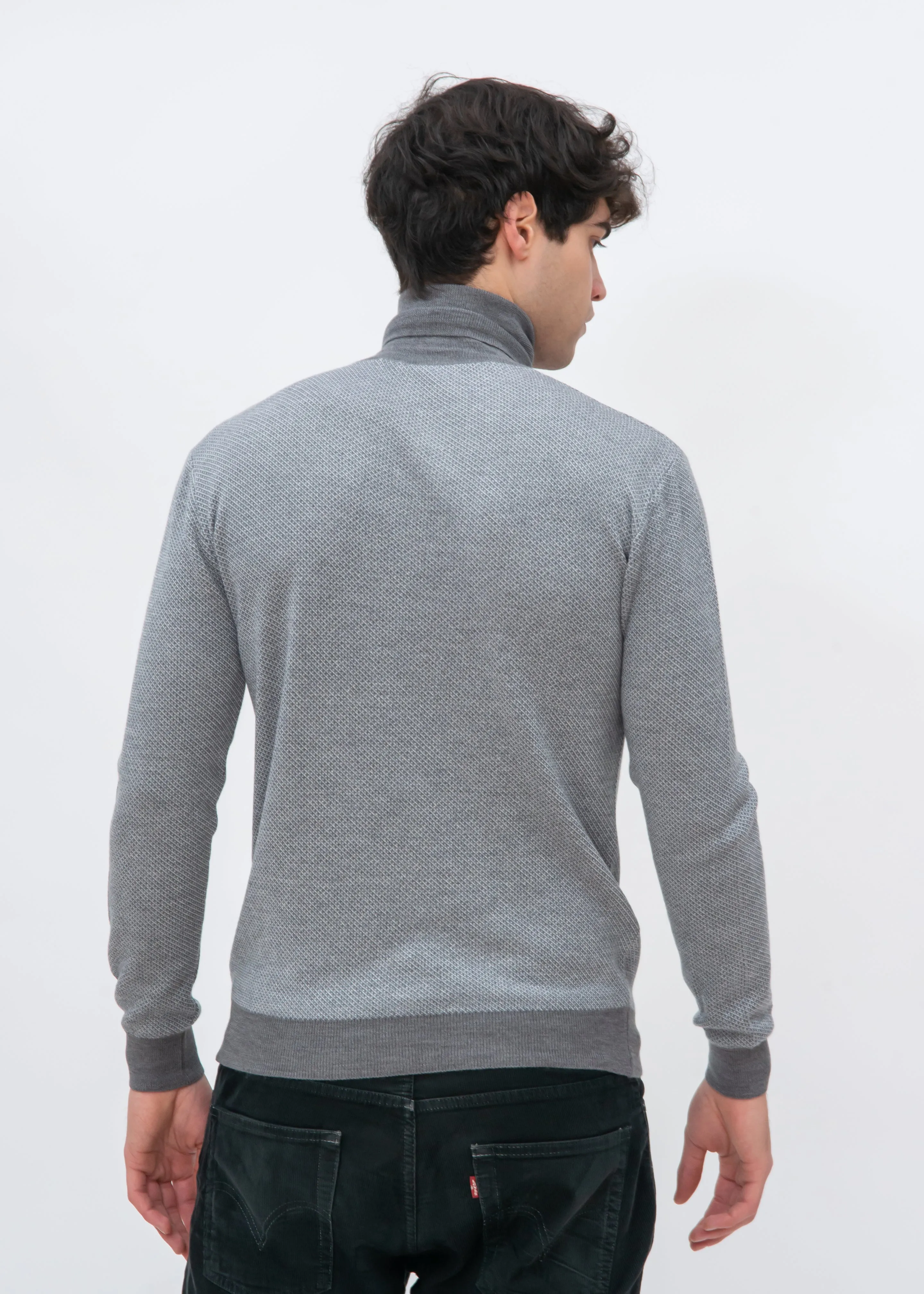 MERINO SALT AND PEPPER TURTLENECK SWEATER