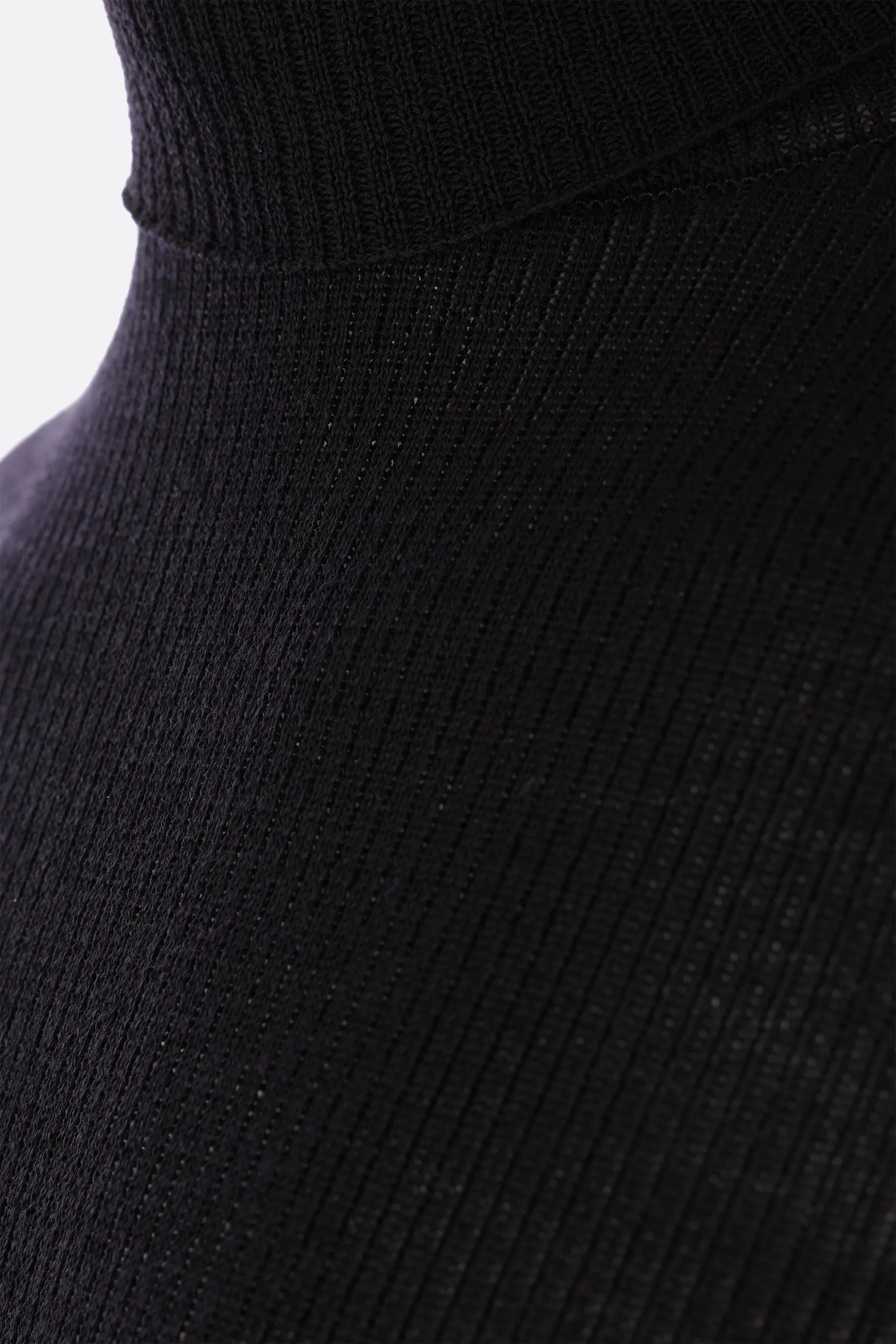 ribbed wool turtleneck